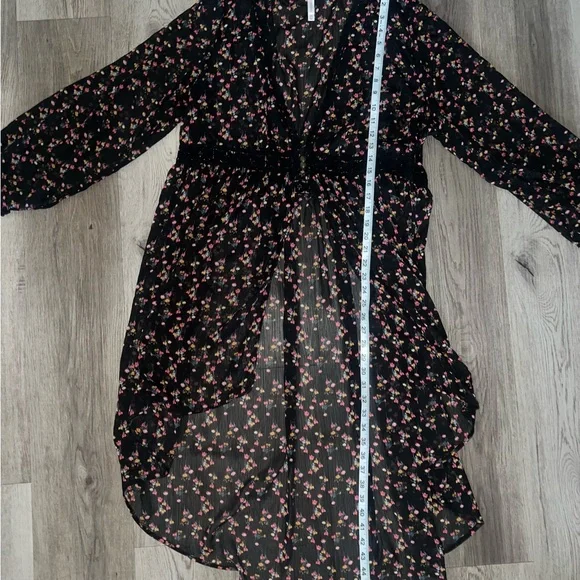 Xhilaration Floral Sheer Black Kimono Cardigan - Picture 6 of 9
